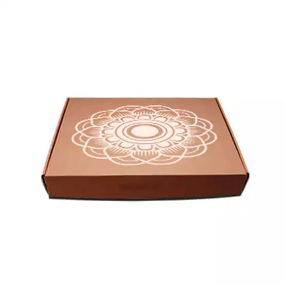 Luxury Apparel Boxes